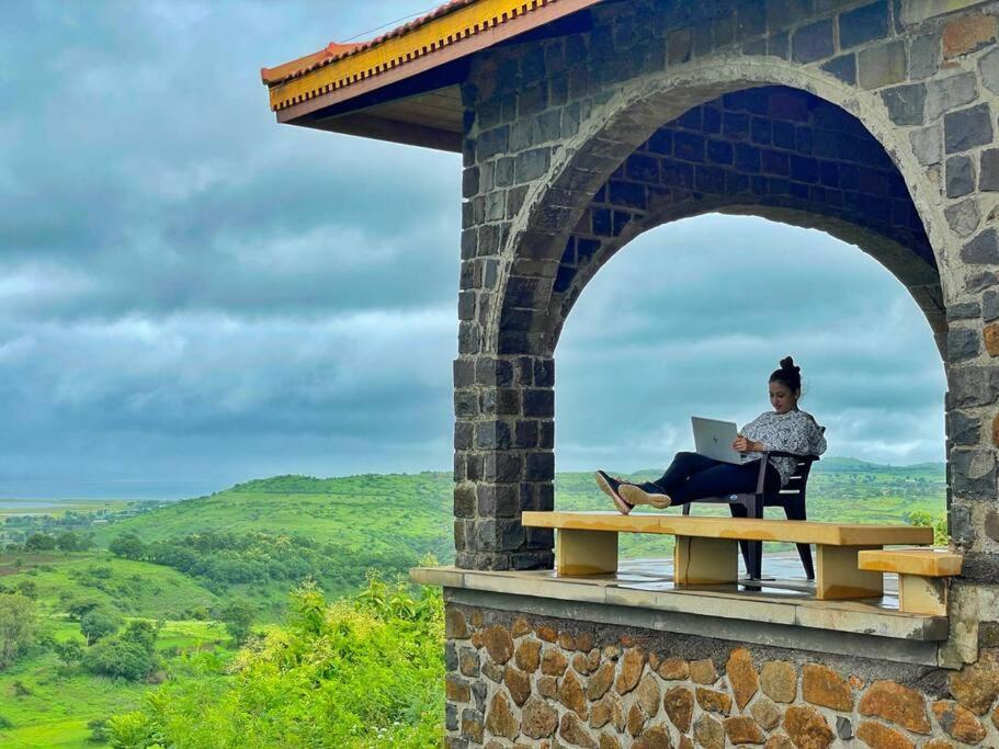 Eze Nof - A Hilltop Villa With 360º Water View Nashik Dış mekan fotoğraf